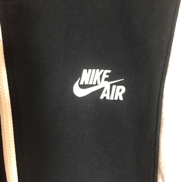 Nike Air Men’s Large Full Zip Track Jacket - Picture 3 of 5